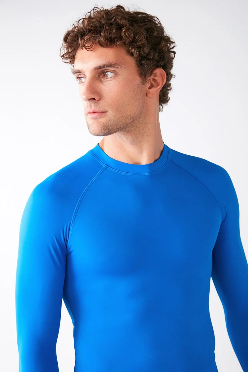 KOM Com Surfer Top