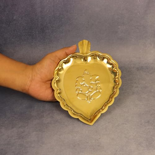 Putrika Traditional Brass Puja|Pooja Thali|Thambulam Plate|home deco|return gifts| Lord Ganesh Idol|Decorative Thali for Diwali, Aarti, Temple Use|Serving &Gifting Tray Small - Ganesha Leaf Thali - Image 5