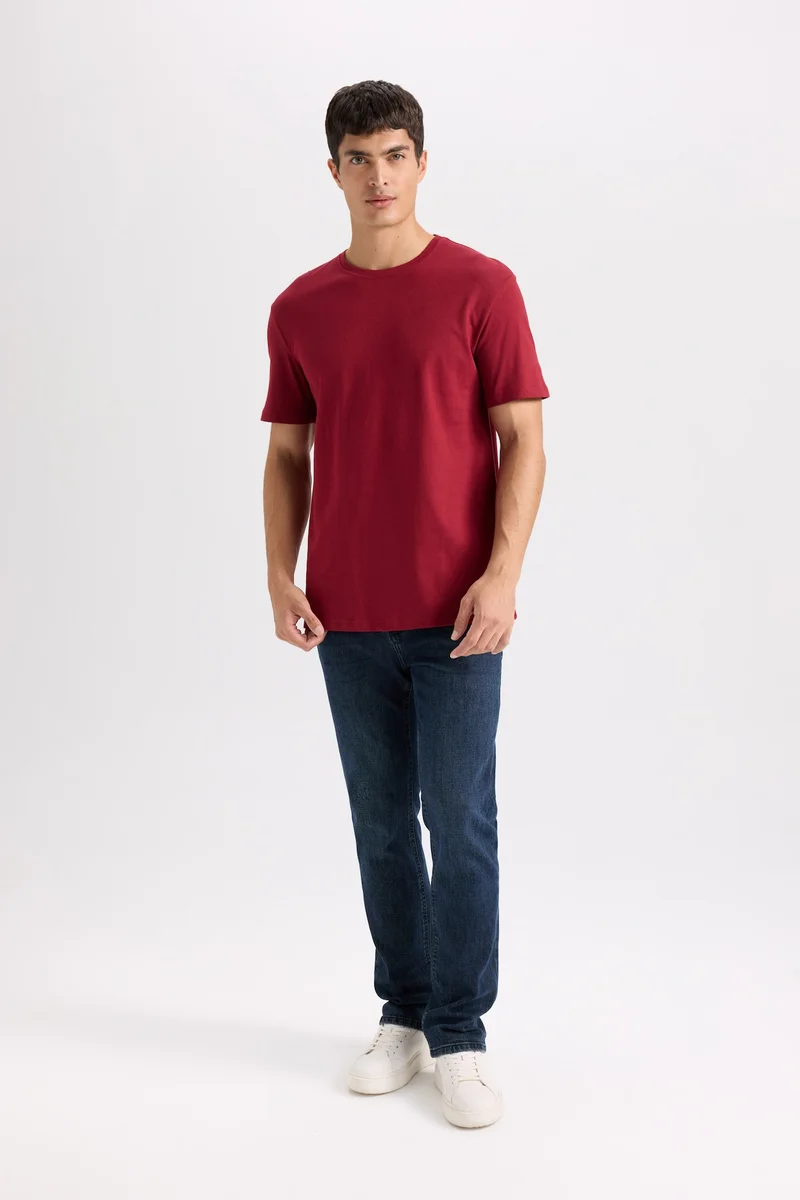 ديفاكتو New Regular Fit Crew Neck Short Sleeve T-Shirt