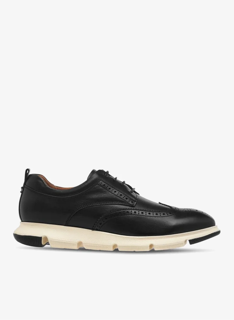 Men Perforation Detail Lace-Up Sneakers