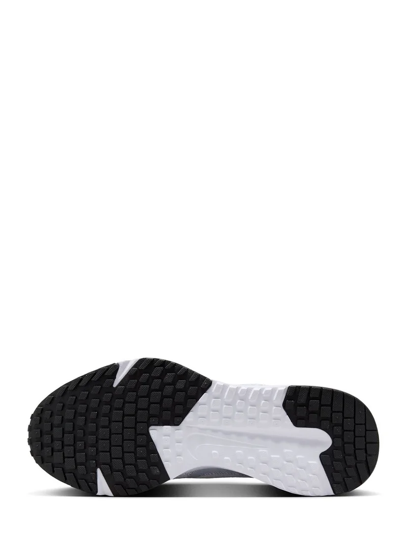 Nike Run Defy