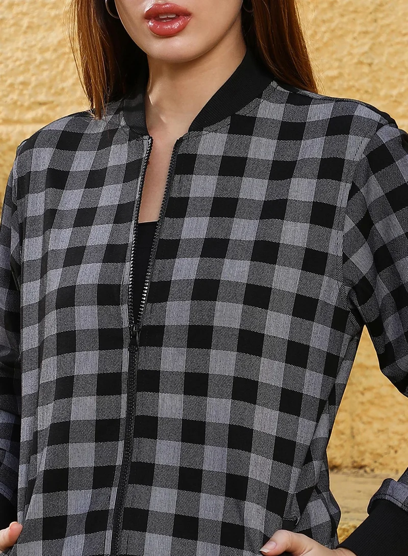 Campus Sutra Women's Moon Grey & Onyx Black Zip-Front Buffalo Check Jacket