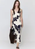 مانجو cream with navy floral