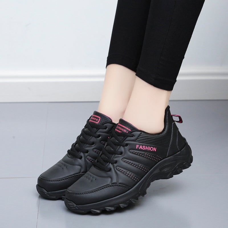 Leather Sports Shoes For Women'S Feet, Black Work Shoes, Mother'S Kitchen Shoes, Girls' Student Sneakers, Walking Shoes - Image 1