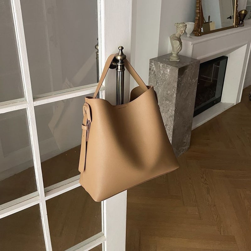 Genuine Leather Accessible Luxury Handheld Tote Bag, Fashionable And Simple Niche Design, Commuter Shoulder Crossbody Bag Women'S Bag - Image 5