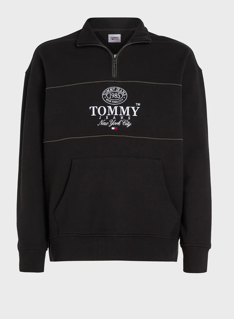 TOMMY JEANS Graphic Half Zip Sweatshirt