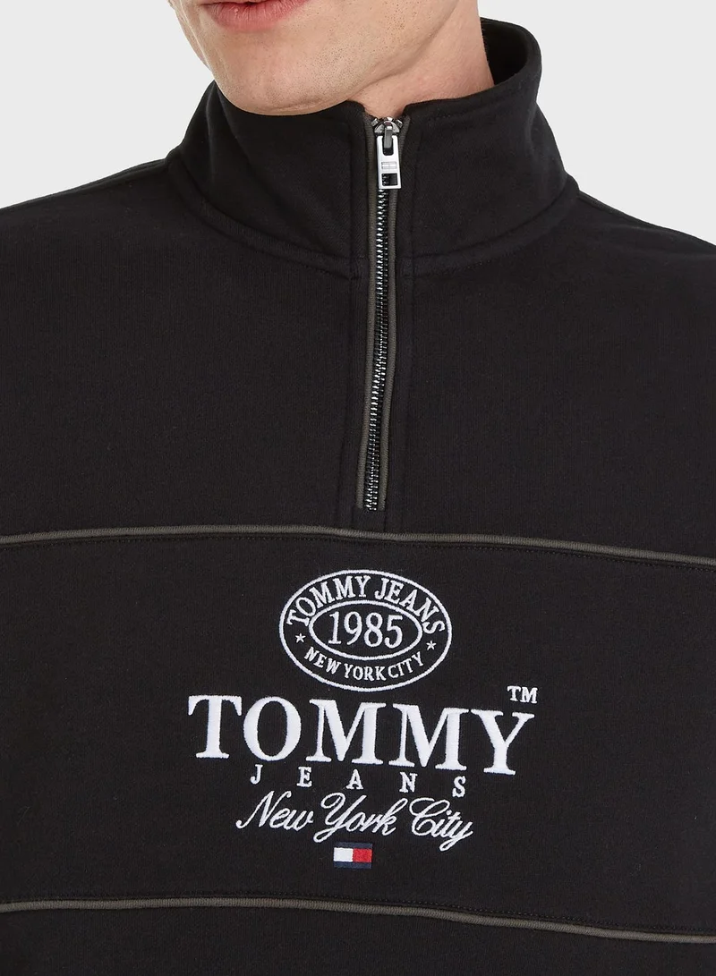 TOMMY JEANS Graphic Half Zip Sweatshirt