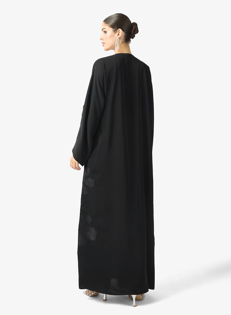 خزانة عباية بزخارف زهرية وشيلة - Image 2