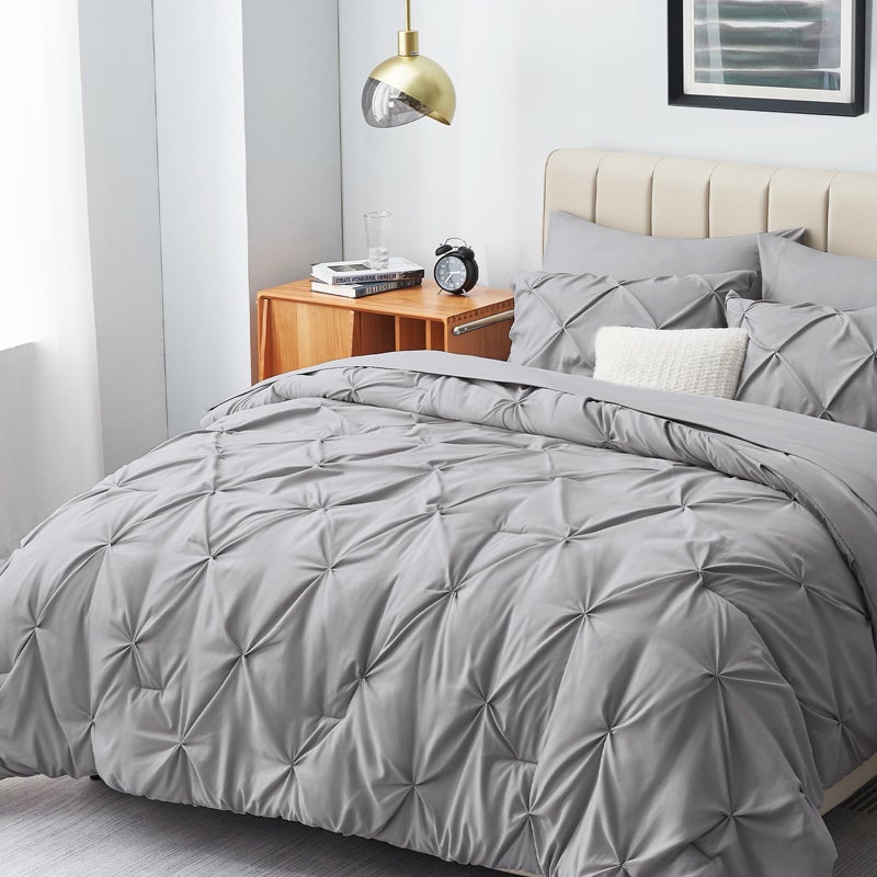 Himeet King Size Comforter مجموعة 7 قطع سرير بينتوك في حقيبة كينج حجم الفراش رمادي مجموعات طية تصميم طية كينج حجم سرير رمادي - Image 1