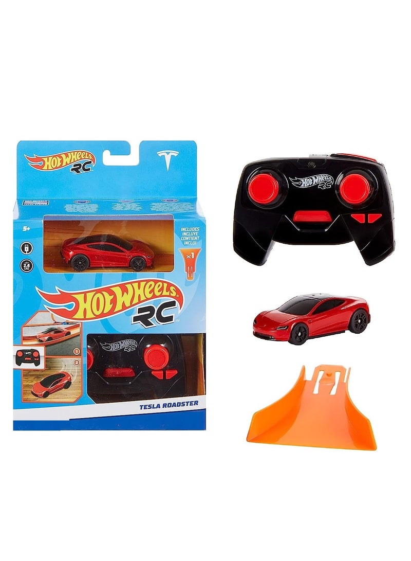 Hot Wheels Hotwheels Tesla Roadster 1:64 Remote Controlled Car - Assorted / Color May Vary  - Image 5