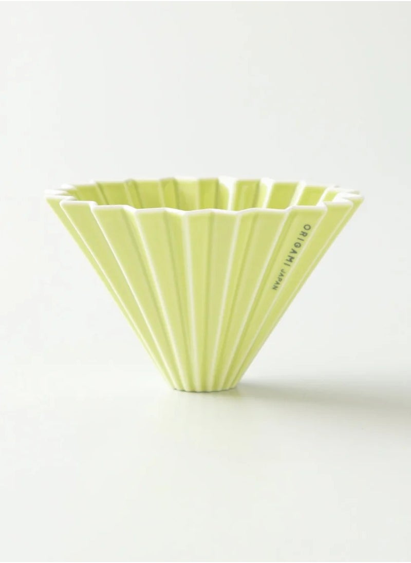 Origami - Ceramic Dripper M with Plastic Holder - Pour Over Coffee Maker - Compatible with VCF-02 and Wave 185 filters - Color Green - Image 1