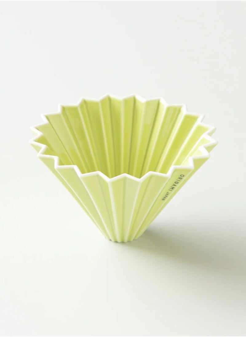 Origami - Ceramic Dripper M with Plastic Holder - Pour Over Coffee Maker - Compatible with VCF-02 and Wave 185 filters - Color Green - Image 1