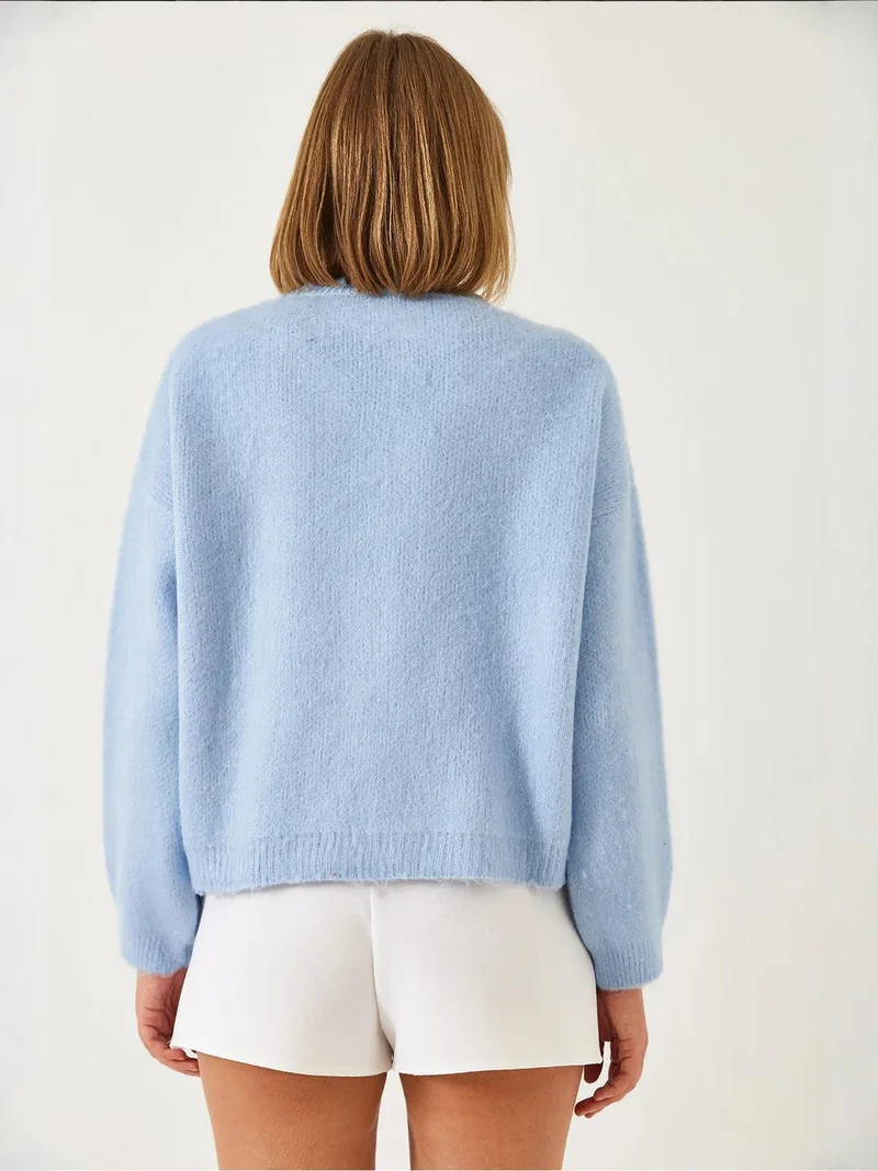 Bianco Lucci LUCCI Embellished Crew Neck Long Sleeve Cardigan