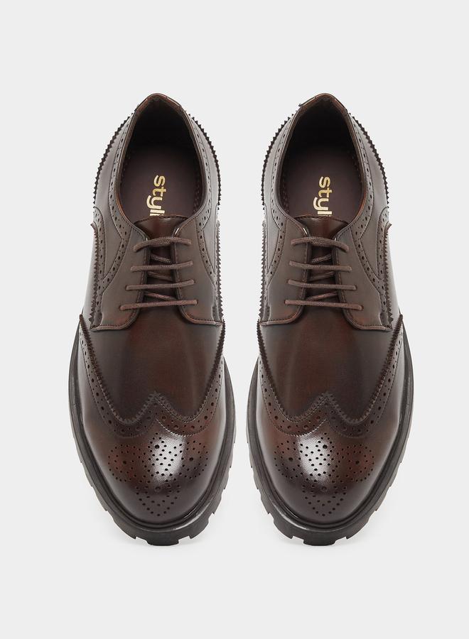 Styli Styli Plain Wingtip Lace-Up Brogue Shoes  - Image 5