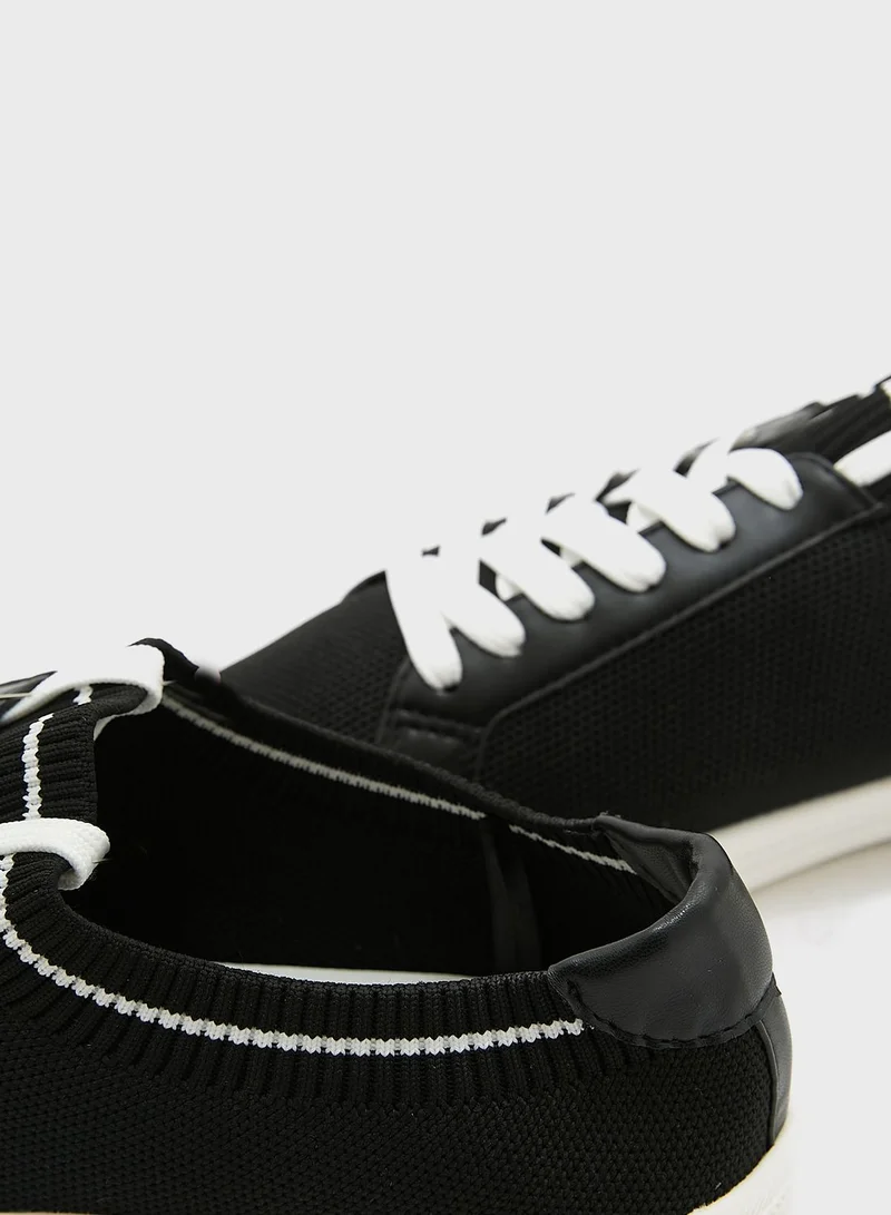 Vincci Casual Low Top Sneakers