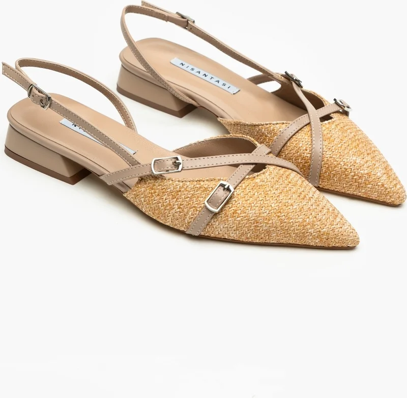 Nişantaşı Shoes Jilly Dark Beige Special Woven Straw Buckle Detailed Short Heeled Women's Ballerinas