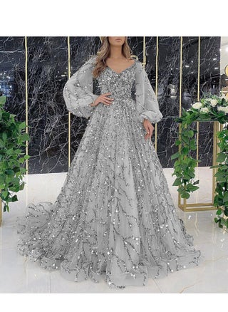 A Luxurious Evening Dress For A Lady With Heavy Beading, Featuring The Elegance Of A Noble Lady - pzsku/Z18E465F62CCD38D6C470Z/45/1745454174/2bb88c48-e9f5-4e9f-9568-0dd4ce0bf79e