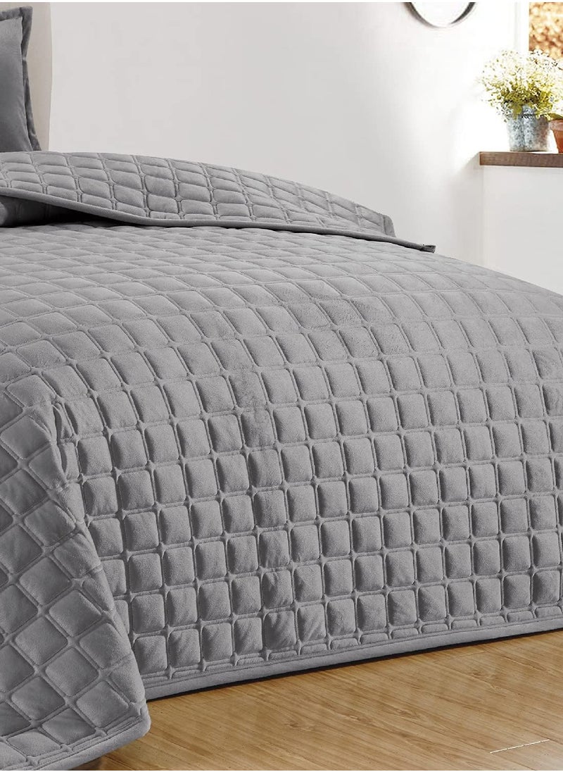 مون - طقم لحاف سرير نفرين مخمل ناعم 6 قطع مقاس 230x250 ملمس فخم ودفء مريح - Image 1