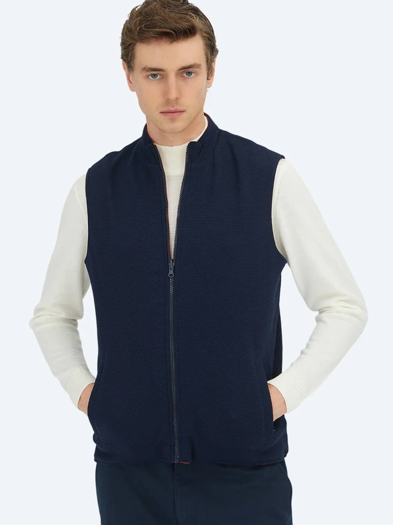 Kip Red Regular Fit Turtleneck Casual Knitting Double-Sided Puffer Vest