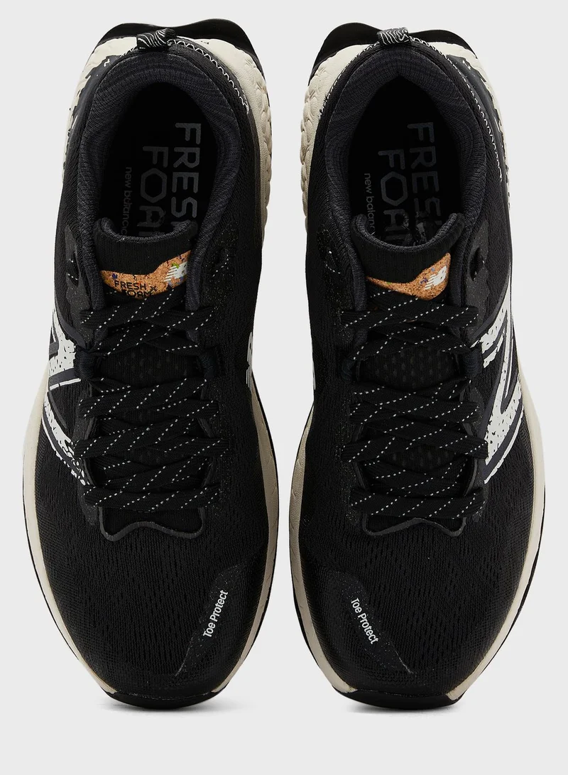 New Balance Hierro