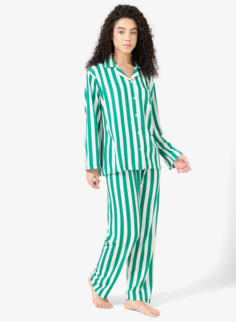 جينجر طقم بيجامة وقميص بأزرار وخطوط ساتان - Image 1