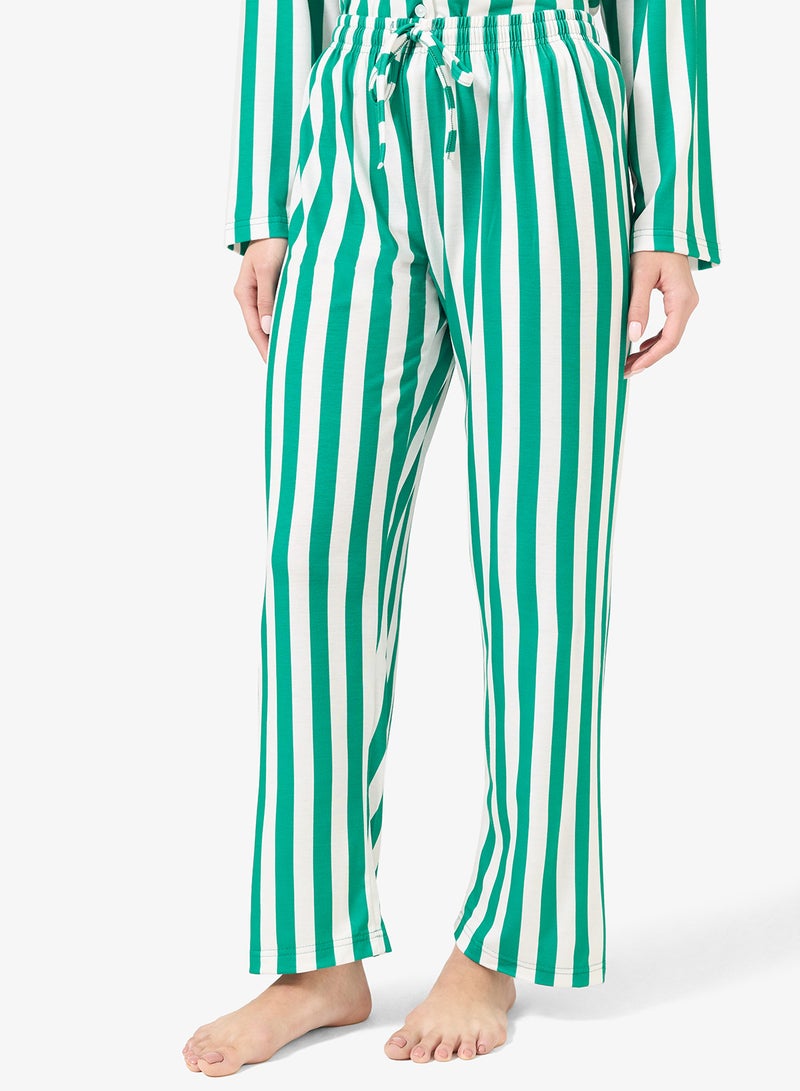 جينجر طقم بيجامة وقميص بأزرار وخطوط ساتان - Image 4