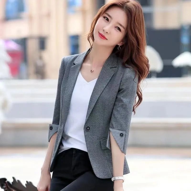 Small Suit Jacket Women's 2024 New Korean Style Small Men's Seven-point Sleeve Professional Wear Slim-fit Fashionable Suit Jacket - Image 5