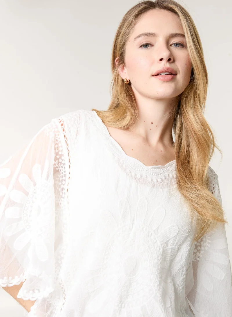 بلو فانيلا بلوزة بأكمام دانتيل على شكل زهرة الشمس