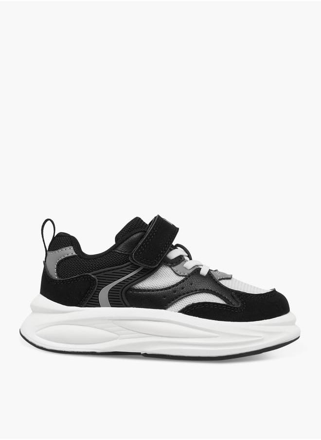 Lee Cooper Boys' Panelled Sneakers with Hook and Loop Closure  - Image 3
