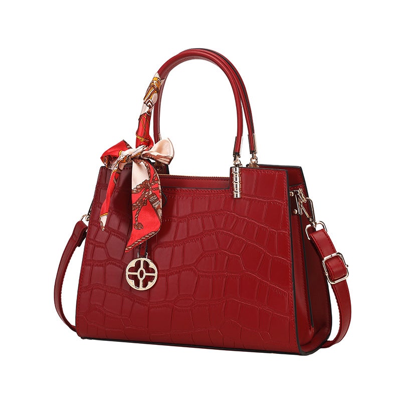 Red Bag Female Niche Crocodile Pattern 2024 Bridal Handbag High-Grade Large Capacity Mother Wedding Bag Gift - Image 1