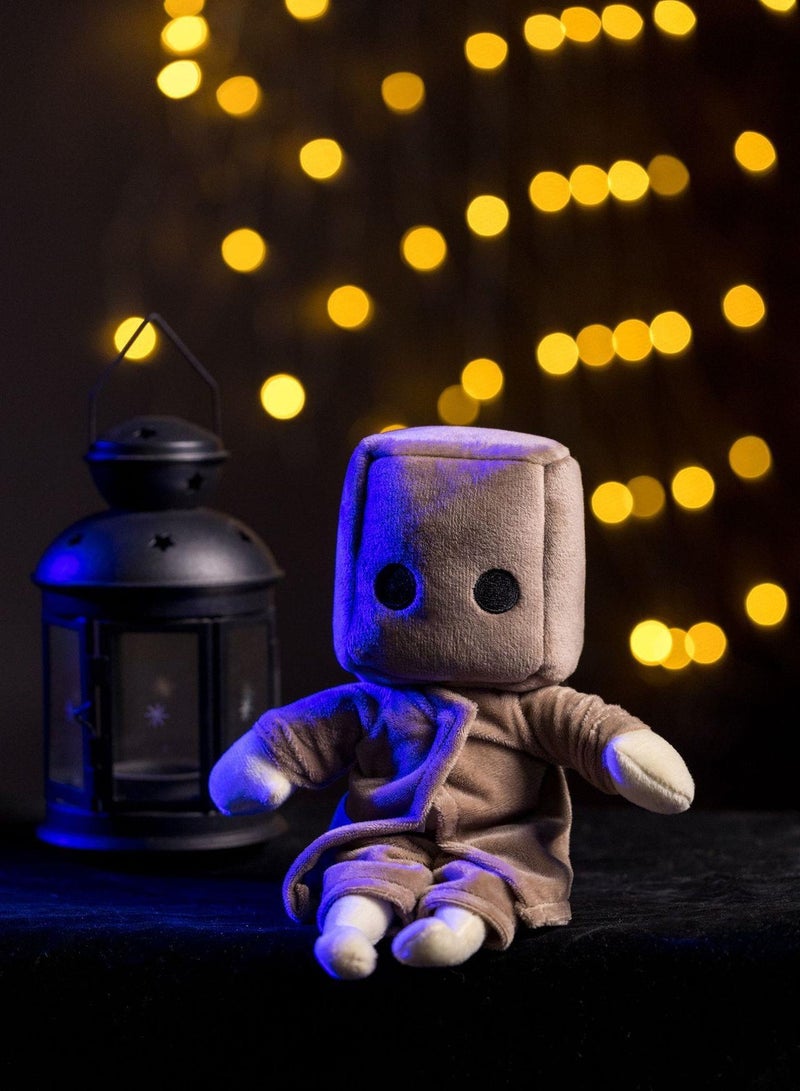 general The Little Nightmares II game merchandise dolls exquisitely recreate the character images and can be gifted to friends and fans. - Image 2