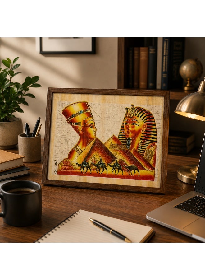 هاندرد بلس ورق بردي مصري طبيعي أصلي مقاس A5 مصنوع يدويًا في مصر من نبات البردي الحقيقي بتصميم نفرتيتي وتوت عنخ آمون والأهرامات مطبوع للديكور والهدايا التذكارية - Image 3