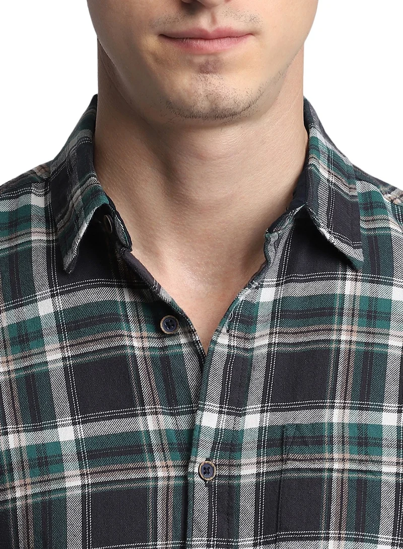 Dennis Lingo Green Casual Shirt for Men - Slim Fit, Cotton