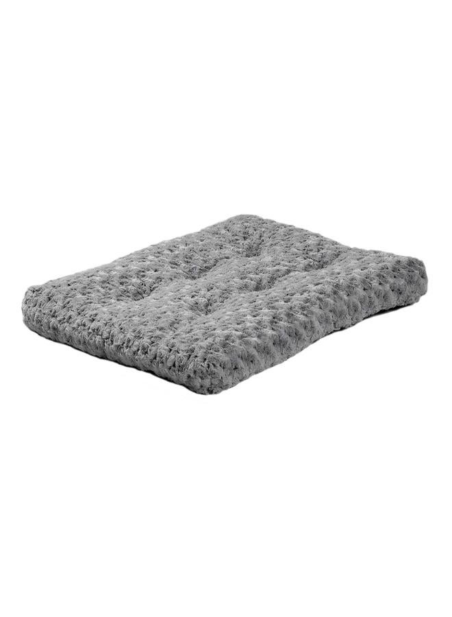 Moro Moro Soft Plush Fur & Plastic Dog Mattress – Cozy, Warm & Non-Slip Pet Bed - Image 1