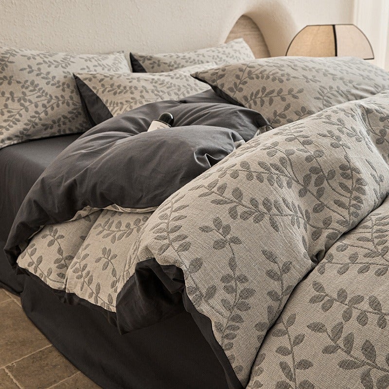 100% Cotton Three-Layer Yarn-Dyed Bedding Set - Luxurious Retro Style