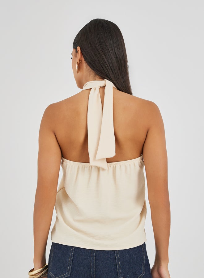 Styli Styli Plain Twist Detail Halter Neck Cami Top  - Image 4