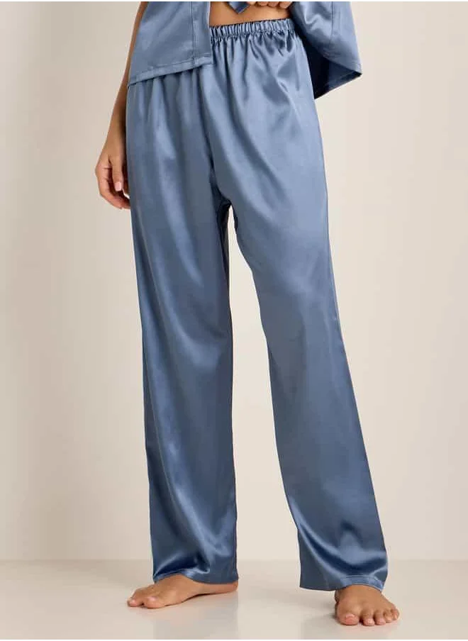 FAV V-neck Top with Short Sleeves and Elasticated Pyjama Set