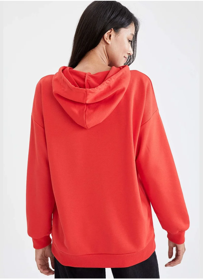 ديفاكتو Regular Fit Basic Hooded Sweatshirt