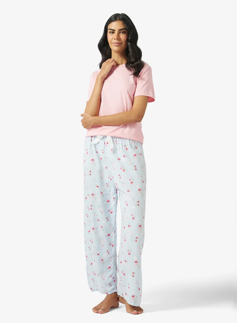T-Shirt With Print Pant Pyjama Set