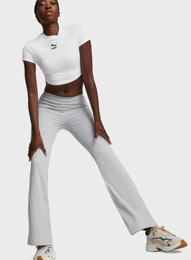 PUMA Classics Ribbed Flared Leggings