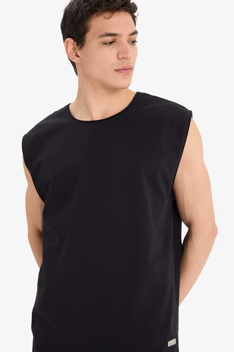 DeFacto Cotton Boxy Fit Crew Neck Basic Tank Top