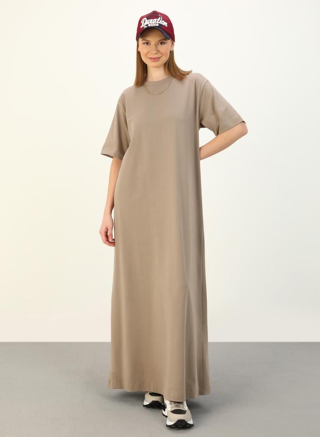 Benin by modanisa Brown Solid T-Shirt Maxi Dress - Image 1