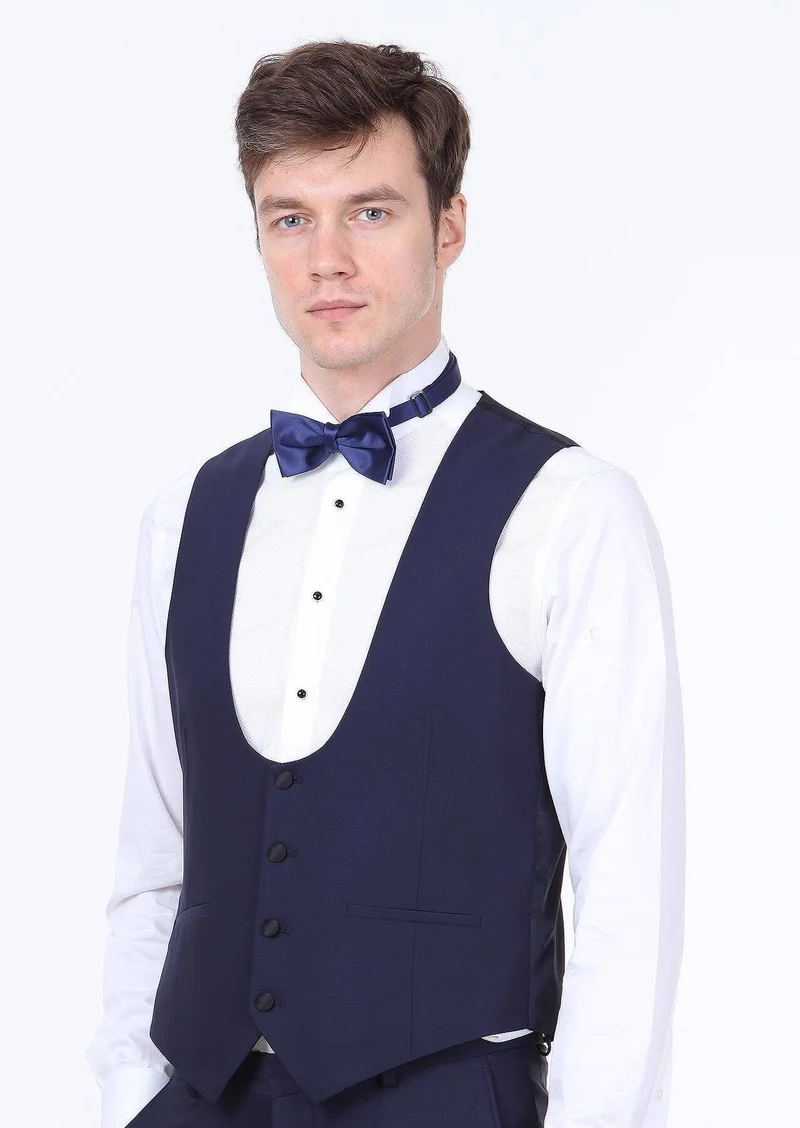 RAMSEY Saks Slim Fit Butterfly Collar Classical Waistcoat