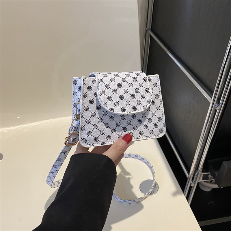Retro Handbag Bag For Women 2023 New Textured Fashion Shoulder Bag Casual Printed Crossbody Small Square Bag - Image 1
