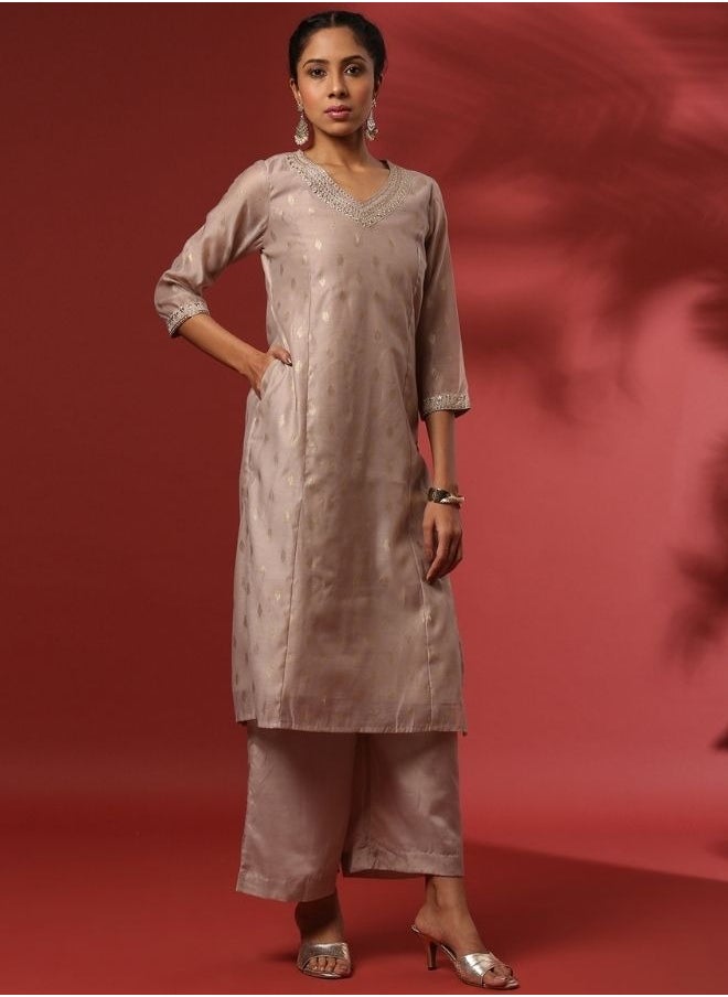 Abhishti Foil print 3pc kurta set-beige  - Image 5
