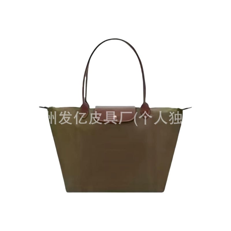 Lightweight Green Nylon Tote Bag, Daily Commute Carry Bag