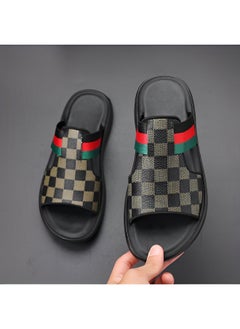 REOCLE Men's Leather Slippers Summer Beach Shoes Breathable Flat Sandals Casual Sandals Decorated with a Classic Pattern  - Image 2
