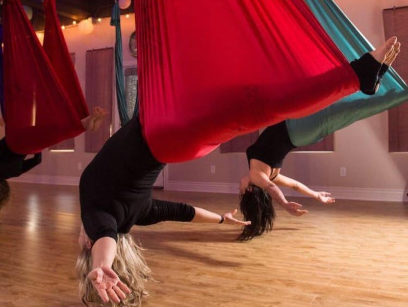 The Yogis The Yogis Aerial Yoga Hammock Aerial Lycra Yoga Swing for Antigravity Yoga Inversion Exercises Improved Flexibility Core Strength Extension Straps Carabiners Red  - Image 3