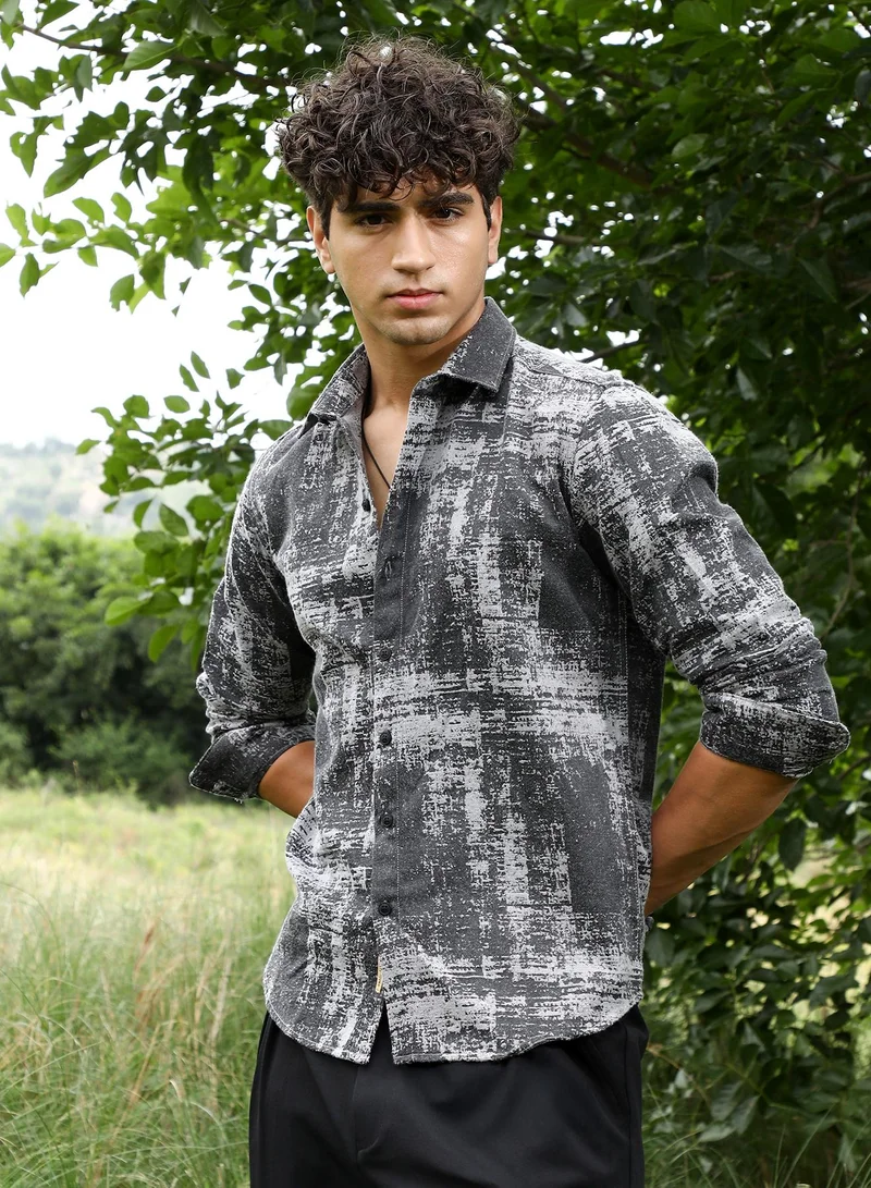 Campus Sutra Campus Sutra Men's Charcoal Grey Contrast-Brushed Jacquard Shirt | Spread Collar , Long Sleeve Cuffed Sleeves , Button Closure | Abstract Jacquard | Cotton-Blend Shirt For Evening Wear