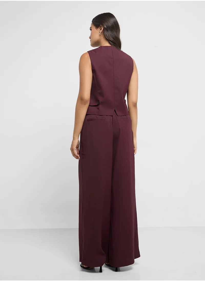 ايلا Tailored Vest & Pant Set